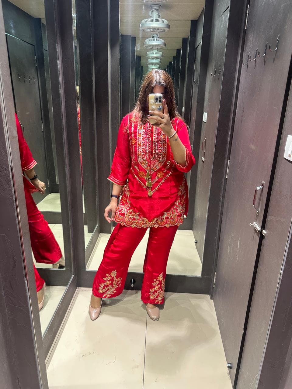 TRADITIONAL COORD SET